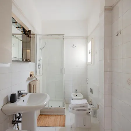 Bed and Breakfast Maggiore 58