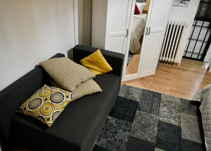 Maggiore 58 B&B 3*