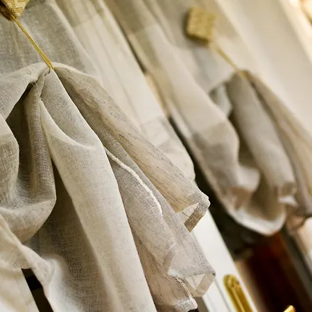 Bed & Breakfast Maggiore 58